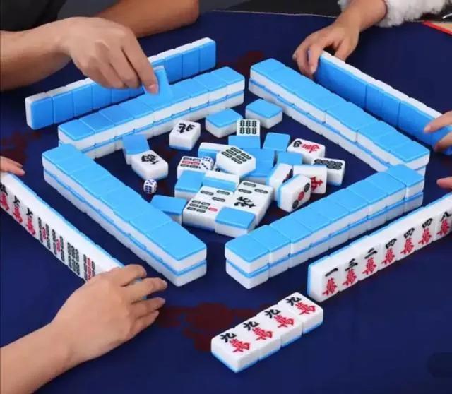 打麻将出千常用道具